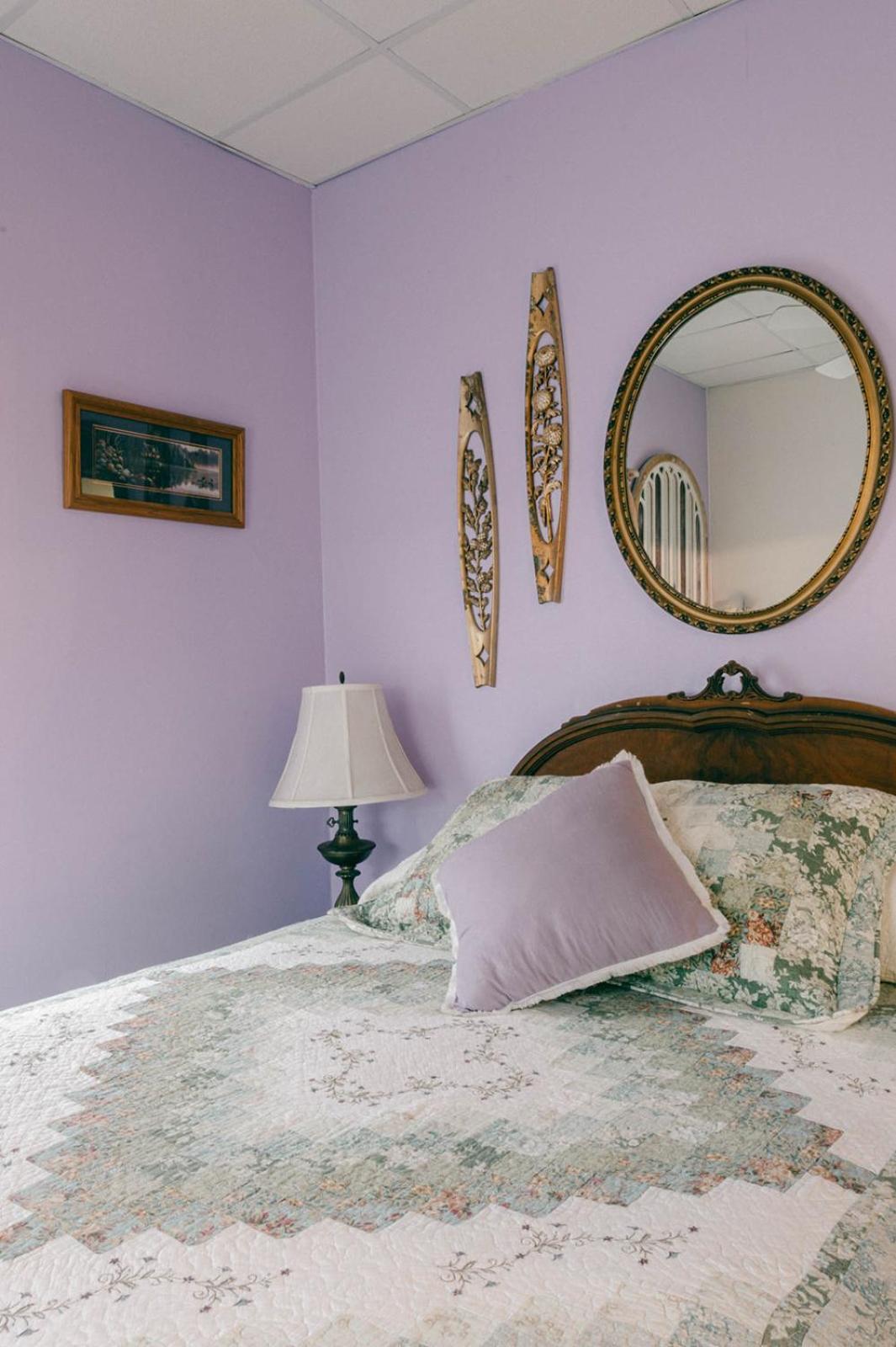 The Wolf Manor Bed & Breakfast Ellinwood Exterior photo